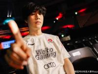 可以娱乐-TheShy官方宣布表现优异新规，湖人引发争议！赛场气氛高涨(theshy还打比赛吗)