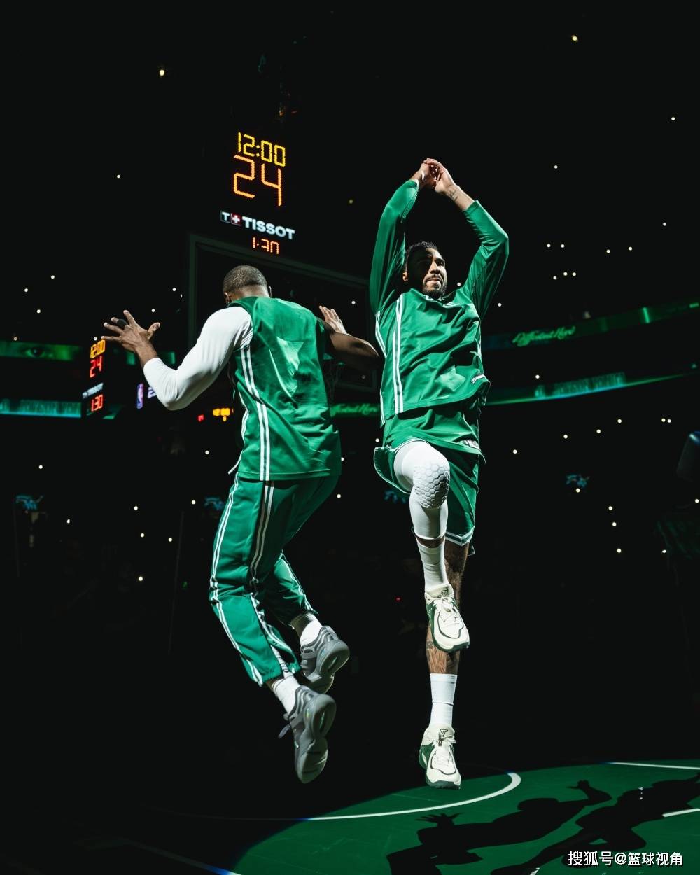 包含塔图姆迎来三赛季高光表现，TL球迷沸腾！的词条